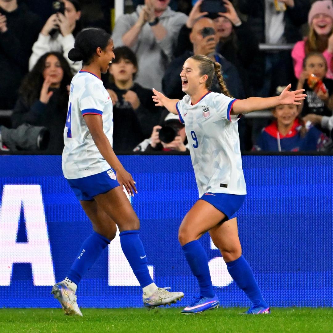 USWNT Rewind: Olivia Moultrie, Ally Sentnor Score Game-Winners in NWSL Opening Weekend; Chelsea FC, OL Lyonnes Claim Tournament Titles