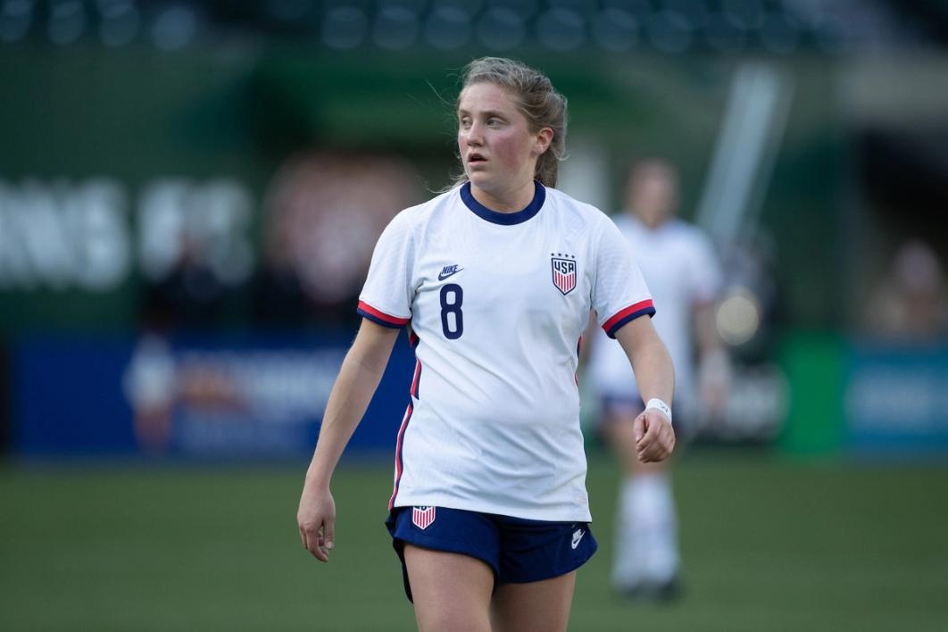 A photo of Hannah Beber in a USA uniform