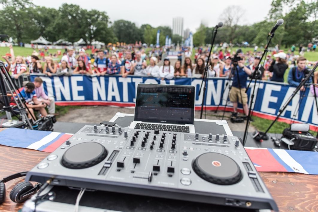 WNT v GER Chicago Lincoln Park FanHQ and Watch Party