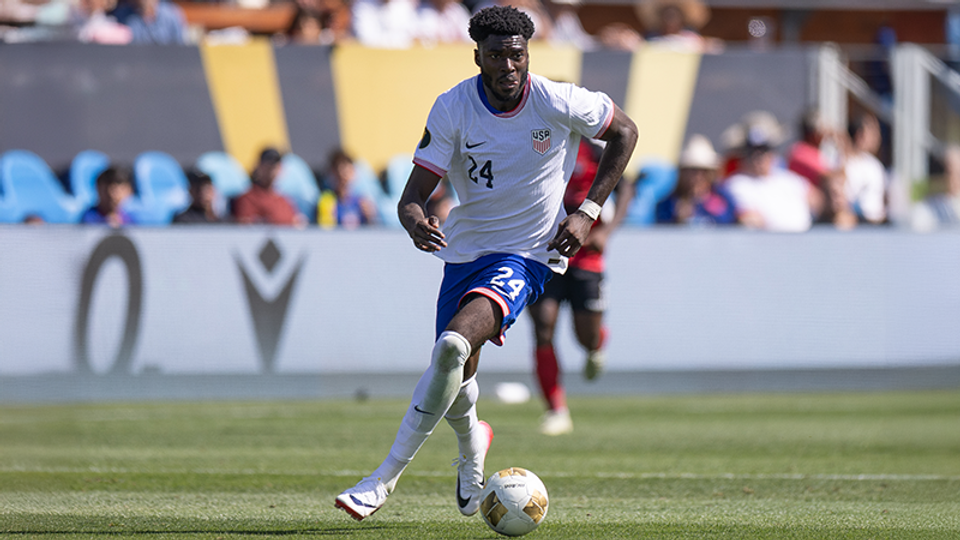 Patrick Agyemang sprints downfield