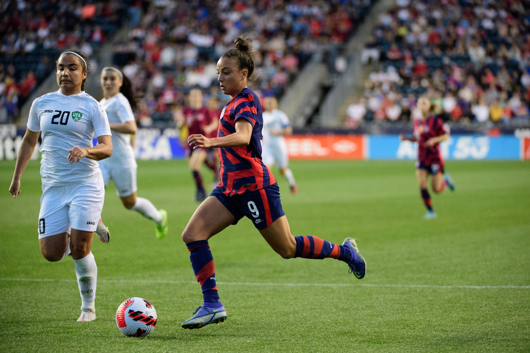 USWNT Rewind: Wave Remain Atop Table Following Busy Week Of NWSL Action