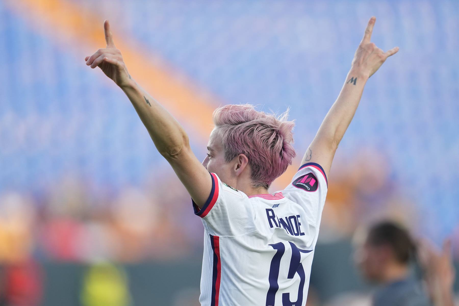 USWNT Rewind: NWSL Playoff Race Intensifies