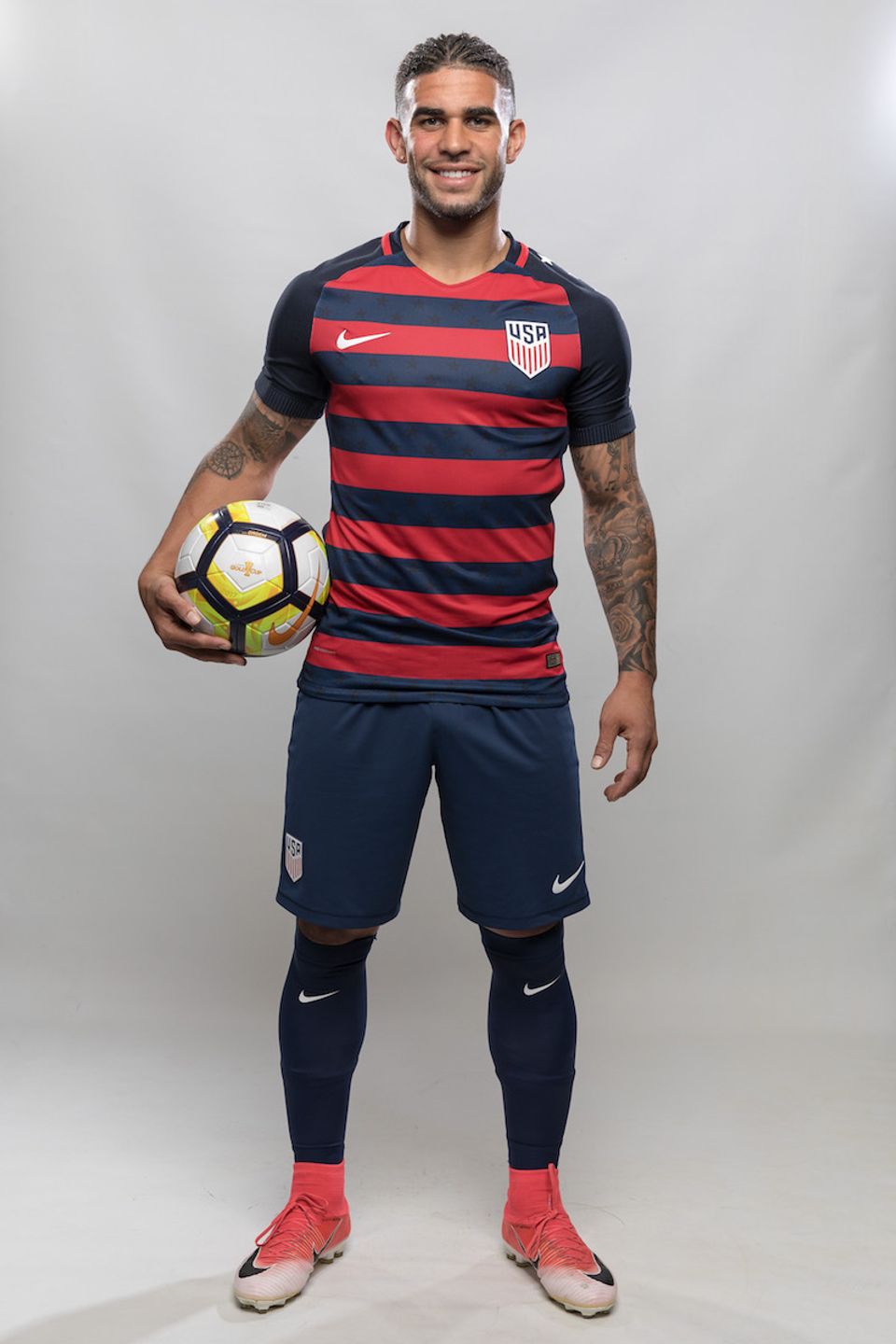 MNT - Dom Dwyer