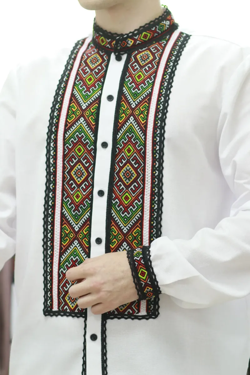 Чоловіча сорочка «Гуцульський лабіринт» з чорним мереживом