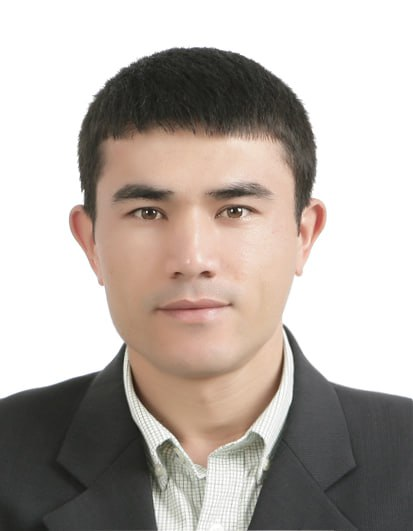 Даврон Суяров