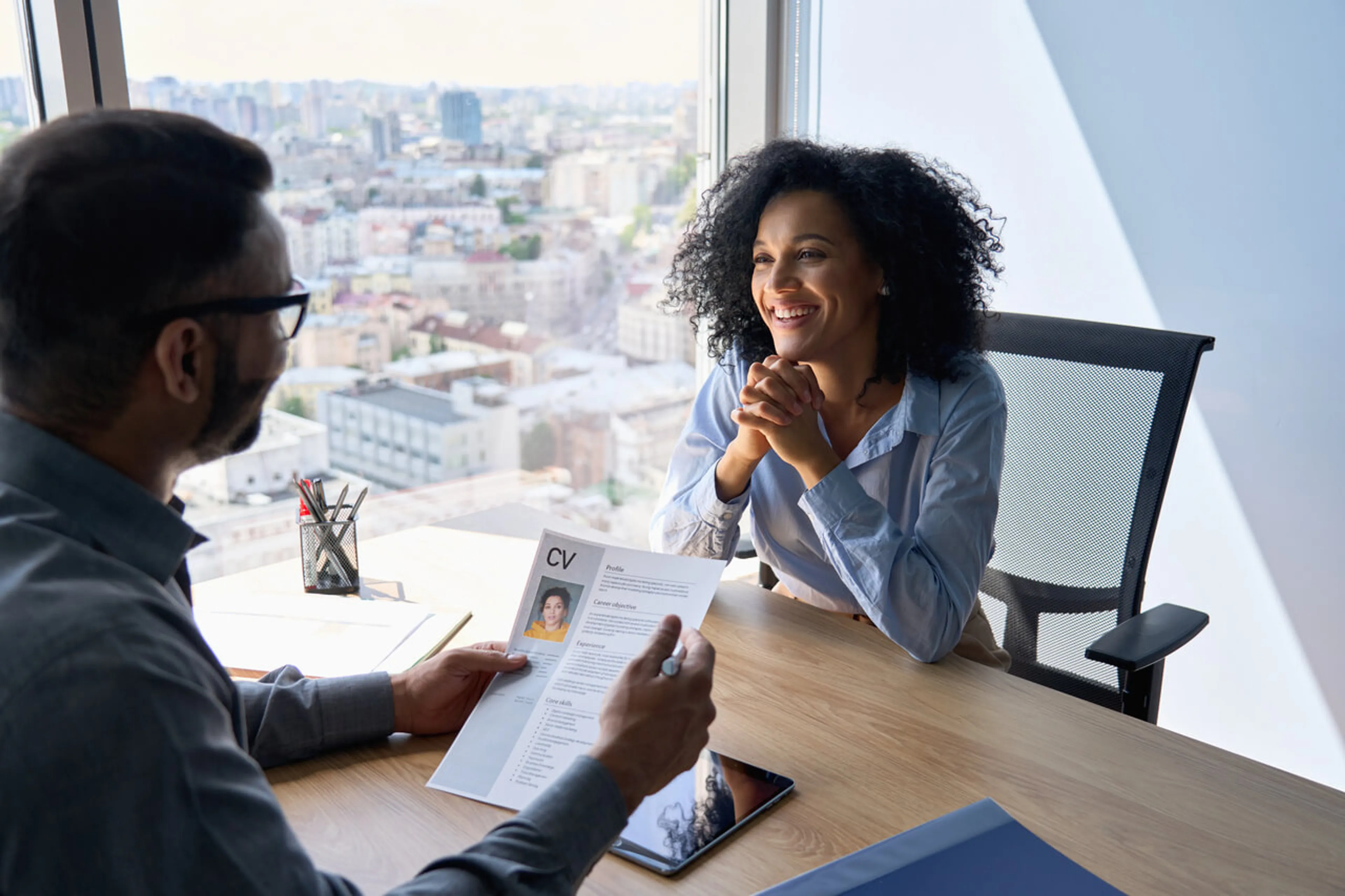 A good job interview beings with a good invitation email