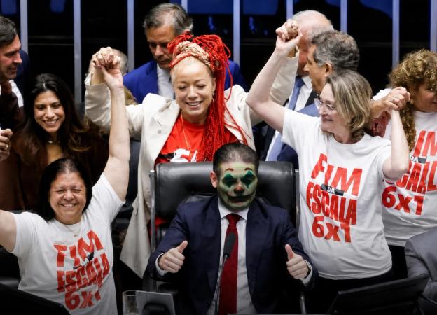 Fim da escala 6x1 avança: Câmara aprova PEC e texto vai para votação decisiva no Senado