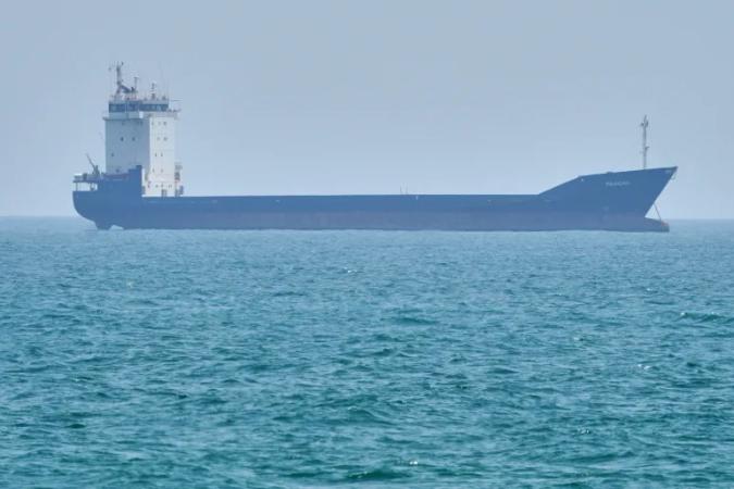 Irã descarta negociações com os EUA após captura de navio e acusa Washington de "pirataria"
