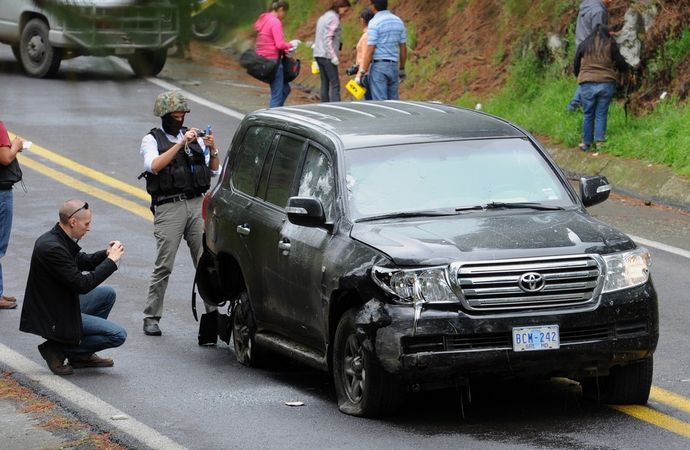 Entenda o Estranho caso dos Agentes da CIA mortos no México.