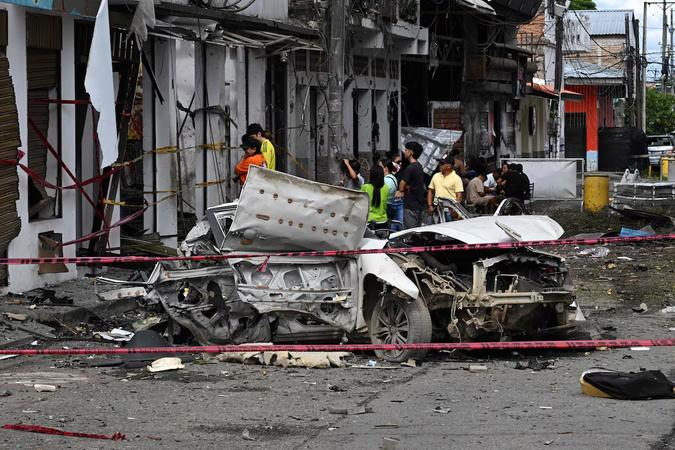 Colômbia: Dois membros de campanha presidencial assassinados a duas semanas das eleições