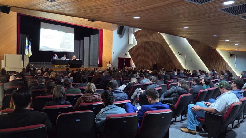 ANEEL realiza audiência pública sobre aumento na conta de luz da Copel