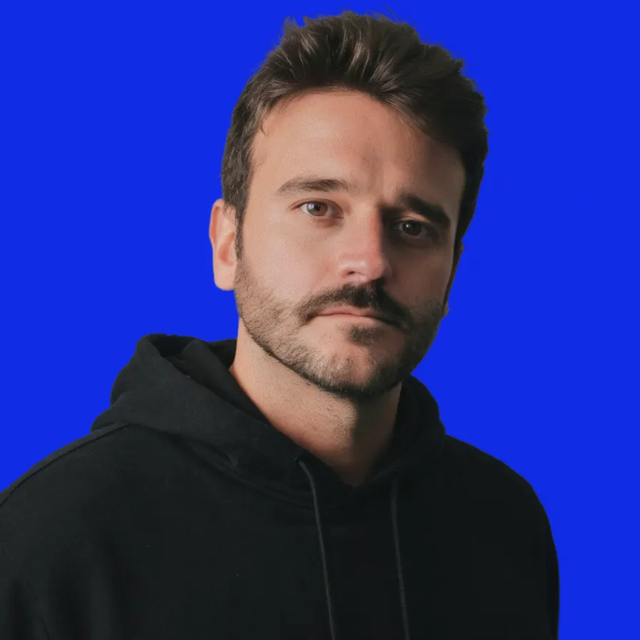 Damian Bello