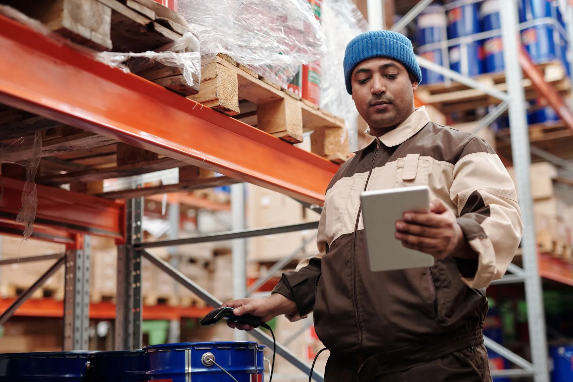 Cover image for Brocent IT blog post: End-to-End Spare Parts Management for a Global Hardware-Maintenance Leader: A 10-Year Warehouse-and-Field Partnership Across Greater China and Singapore