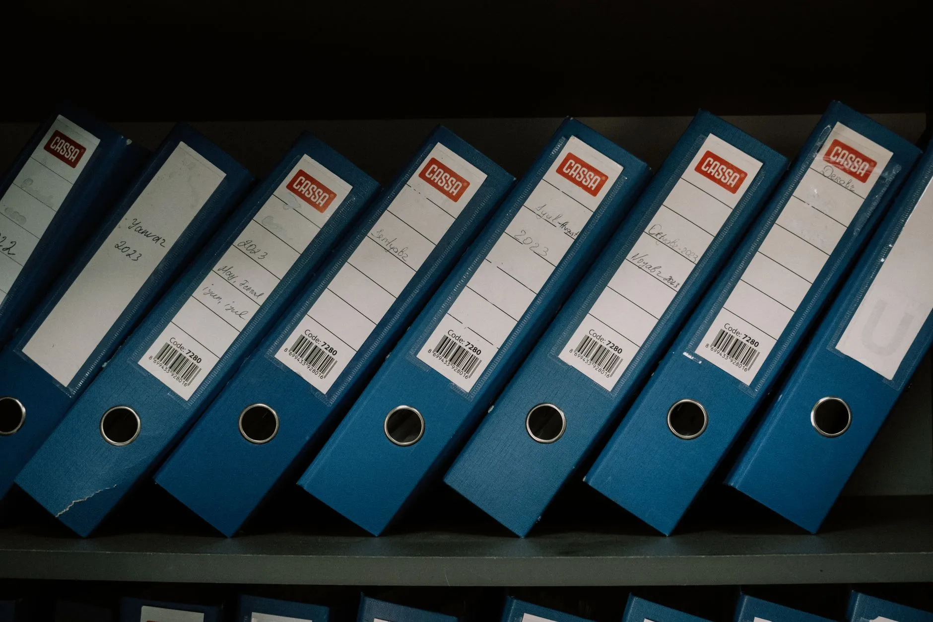 How to Use Claude to Auto-Tag and Organise SharePoint Document Libraries
