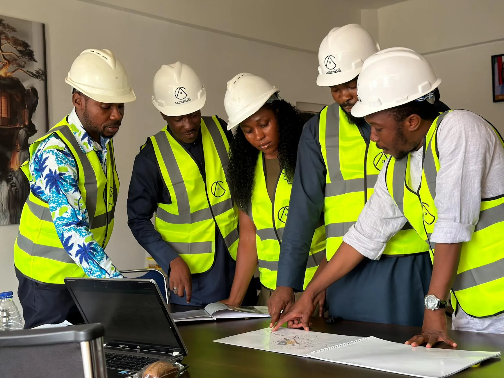 Cover image for Brocent IT blog post: Horizon Consulting B.V. IT Infrastructure Modernization Success Story: How BROCENT Helped a Global Management Consulting Leader Complete Microsoft 365 Full-Stack Migration in Just 3 Weeks