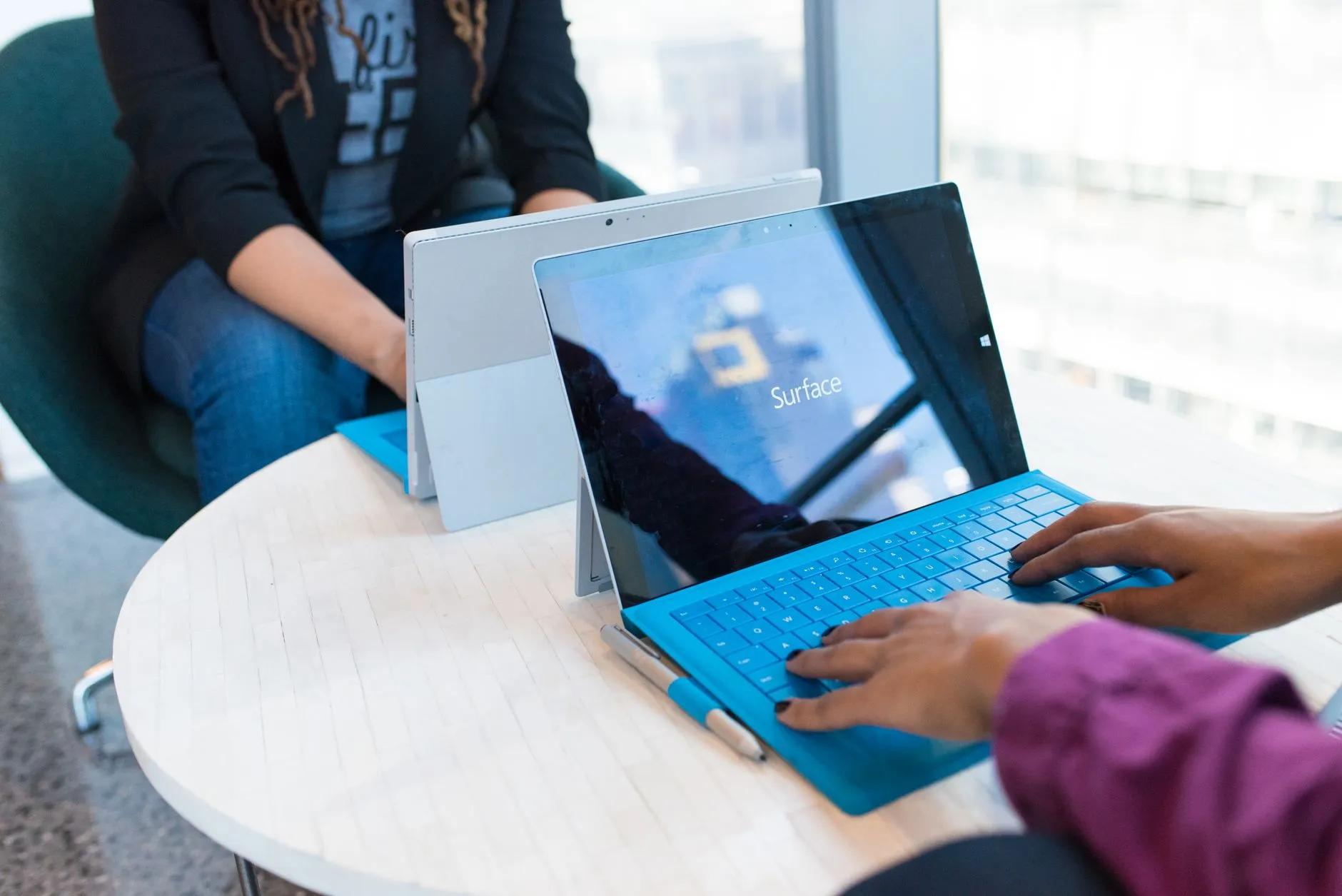 IT 审计为您的投资者带来清晰度 ——亚太对冲基金如何通过稳健的 Microsoft 365 安全治理成功获得欧洲资金