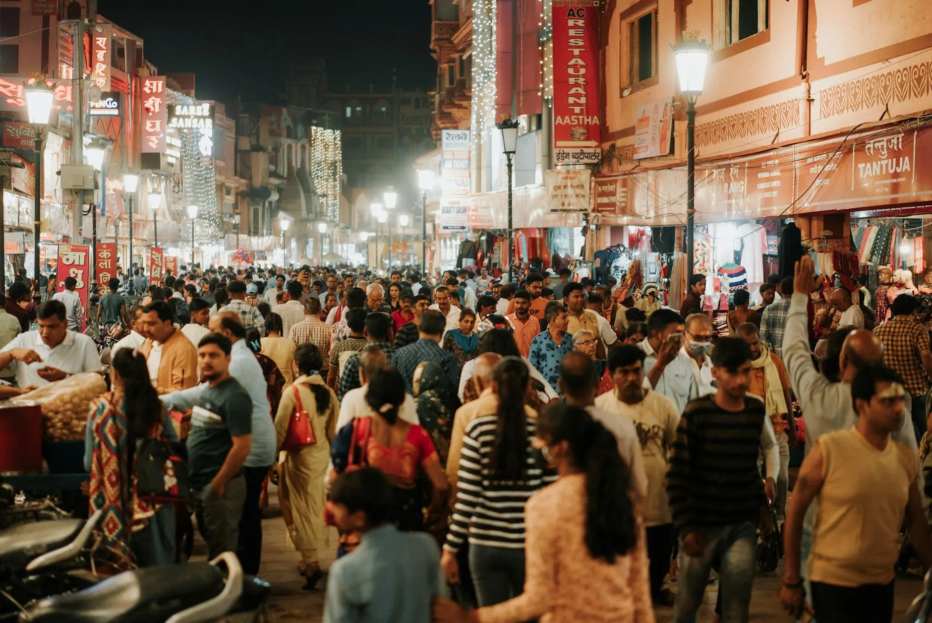 Cover image for Brocent IT blog post: 印度ITO市場分析：高光時刻貢獻GDP10.8%