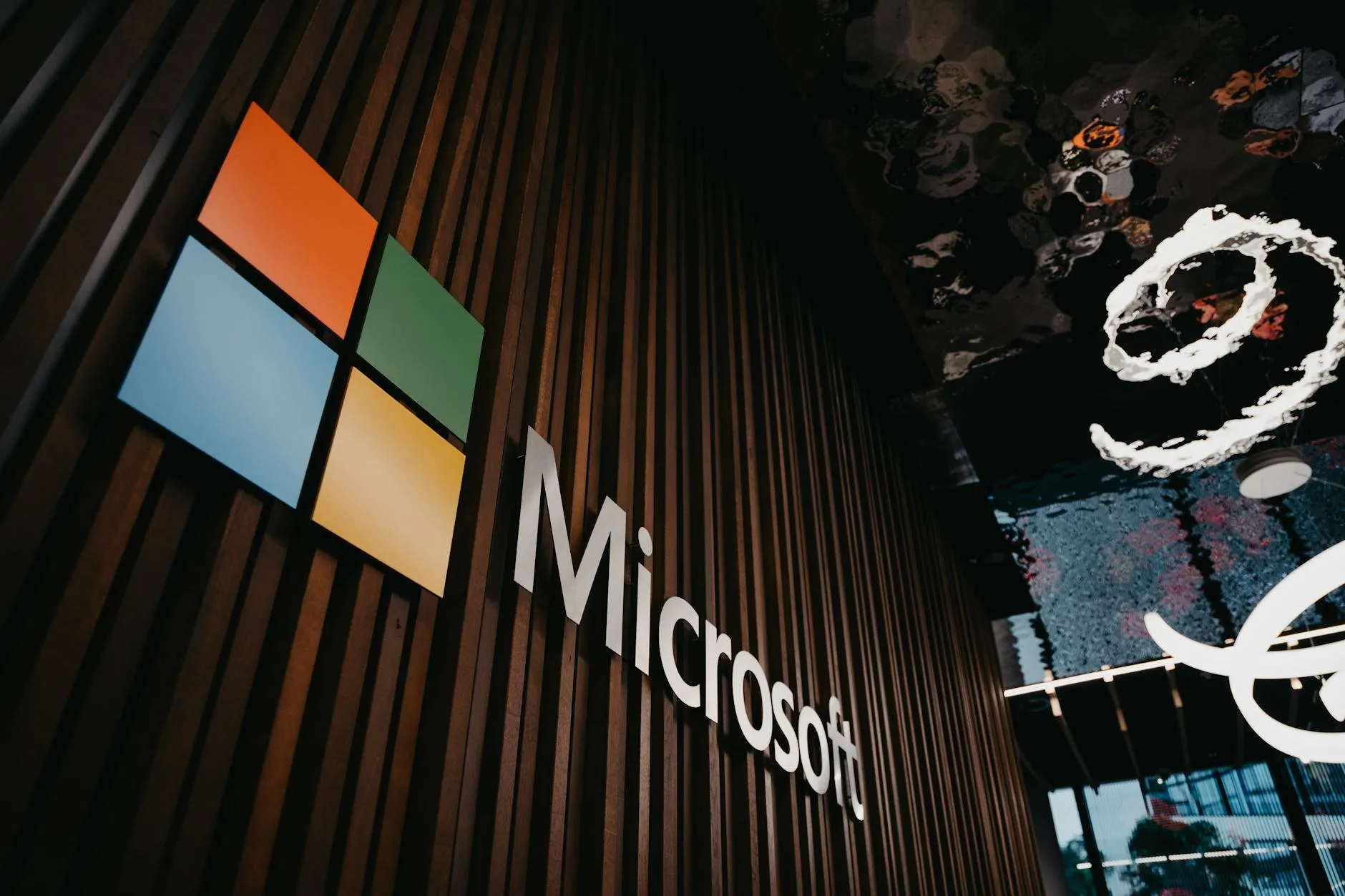 Microsoft 365 Optimisation in Hong Kong 2026: How Managed IT Services and IT Token (Bulk Hours Support) Deliver Hybrid-Work Excellence, PDPO Compliance, and Cost Efficiency
