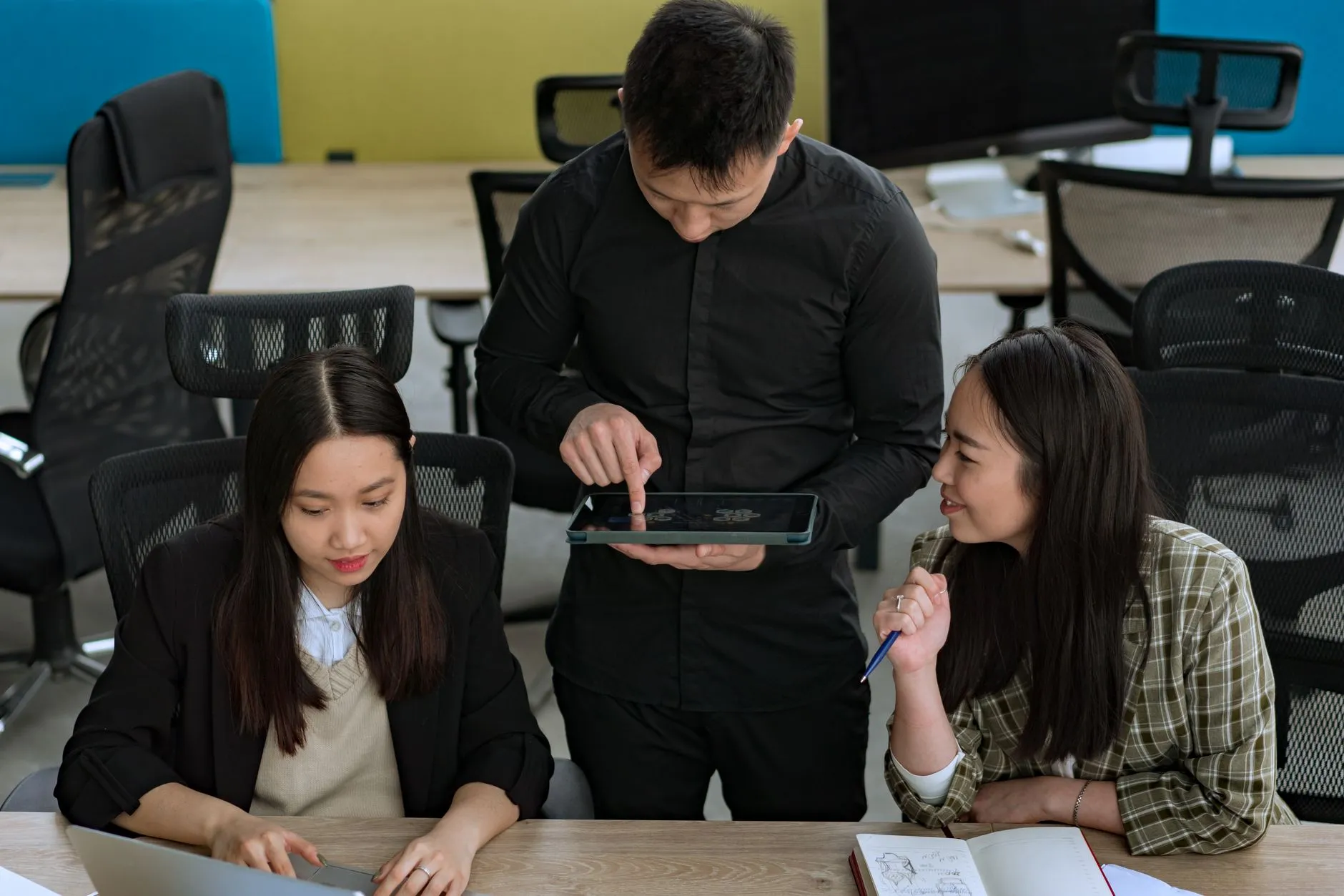 Cover image for Brocent IT blog post: 馬來西亞崛起：全球IT服務頭部企業的降本增效新中心