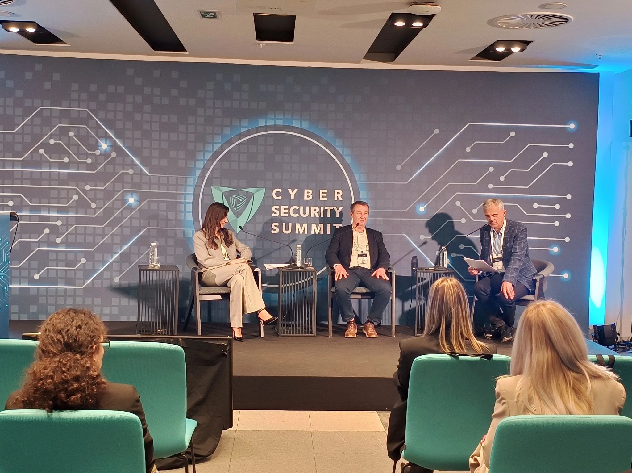 Bogdan Ivanišević moderates a cyber security panel