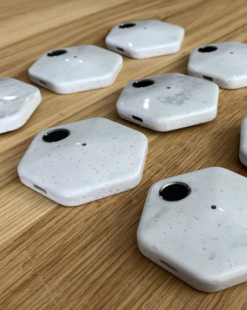 Choosing a Hardware Manufacturer