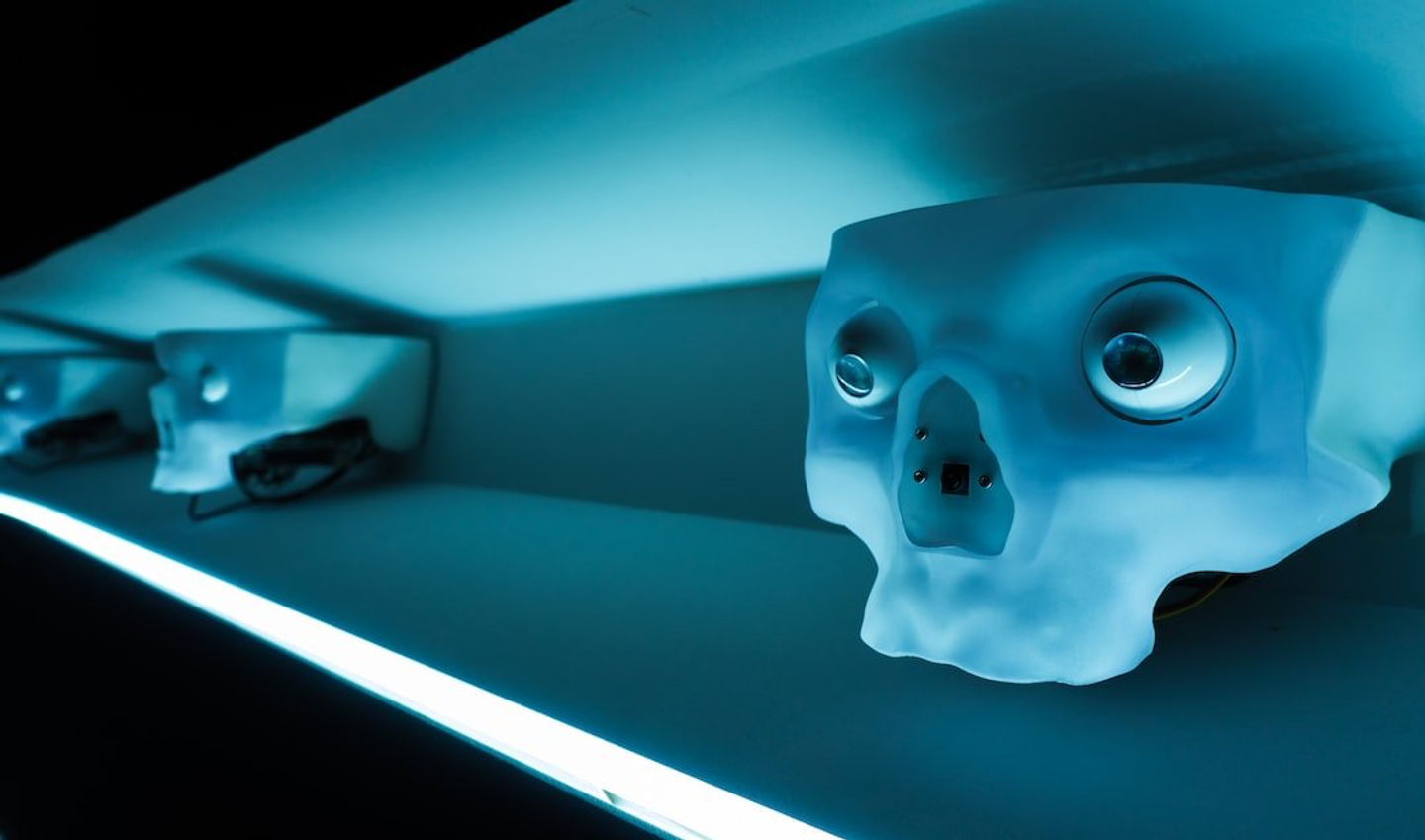 WHY HUMAN JUDGMENT IS KEY FOR ARTIFICIAL INTELLIGENCE?