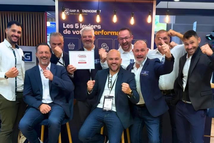 Equipe GAP avec le Grand Prix des Réseaux