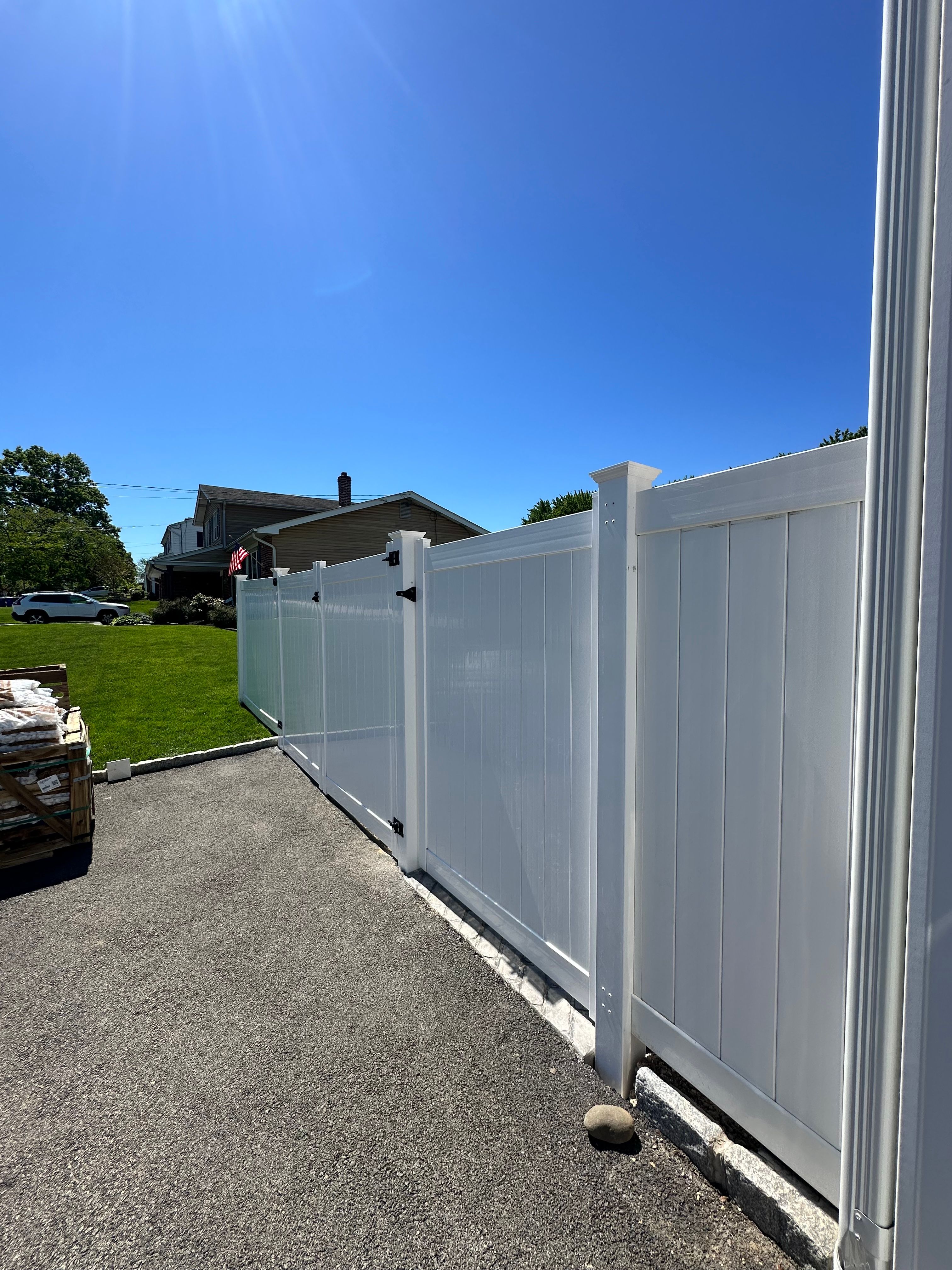 custom vinyl privacy double and single gates
