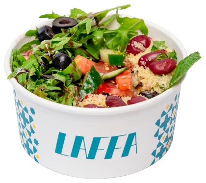 Laffa bowl met frisse salade en feta