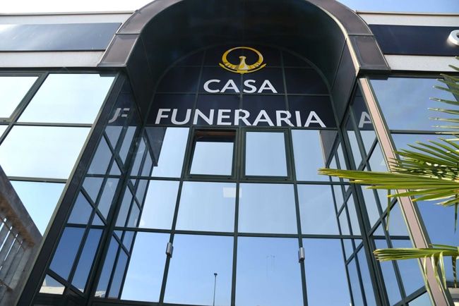 Casa Funeraria: Differenza tra Camera Ardente e Sala Commiato