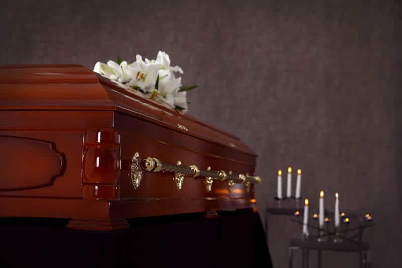 Necroforo: accompagnare con dignità il momento del commiato