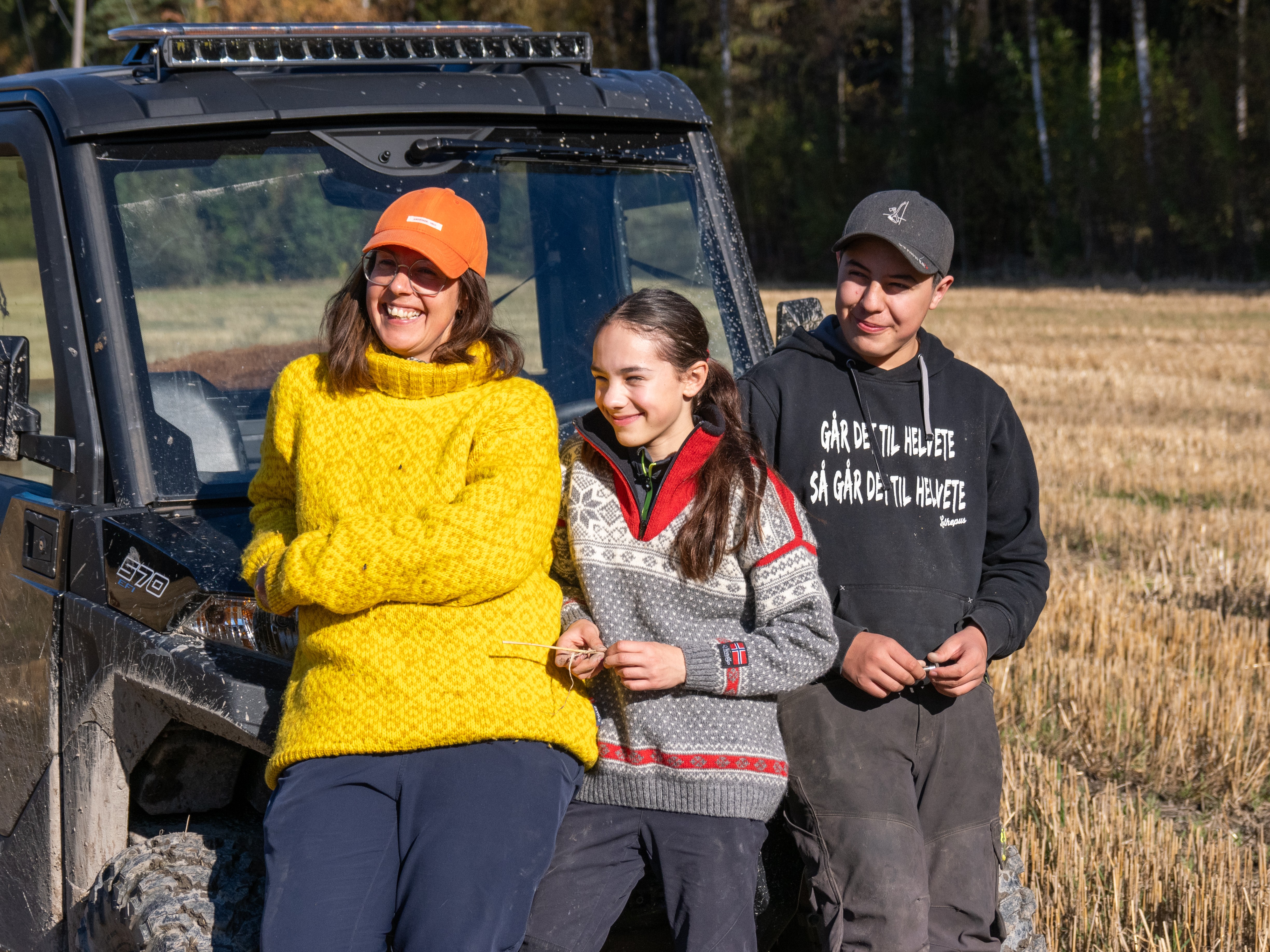 Farmers using monil virtual fences 