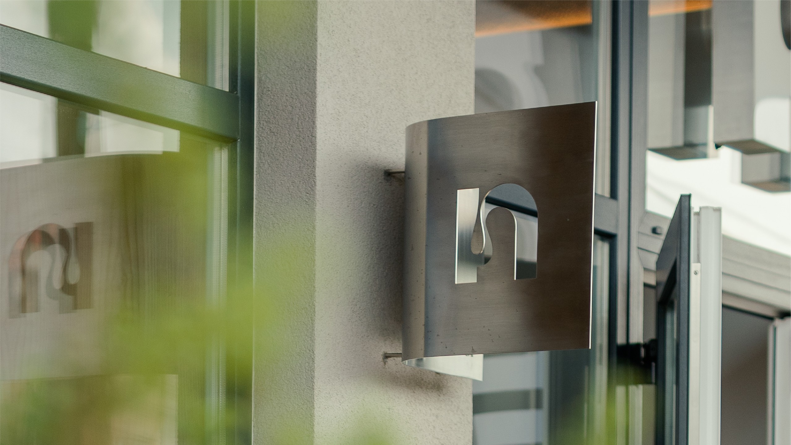 noima signage