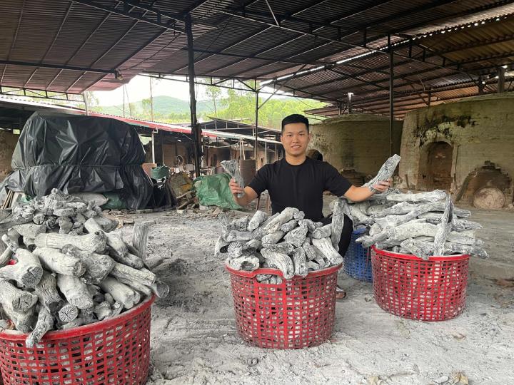 Longan Wood White Charcoal