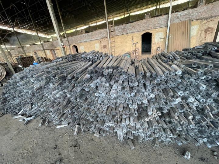 Sawdust Charcoal Hexagonal Type A