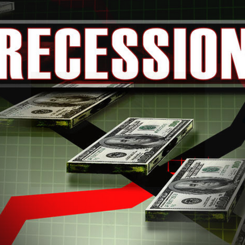 Leading indicator to predict economic recessions.