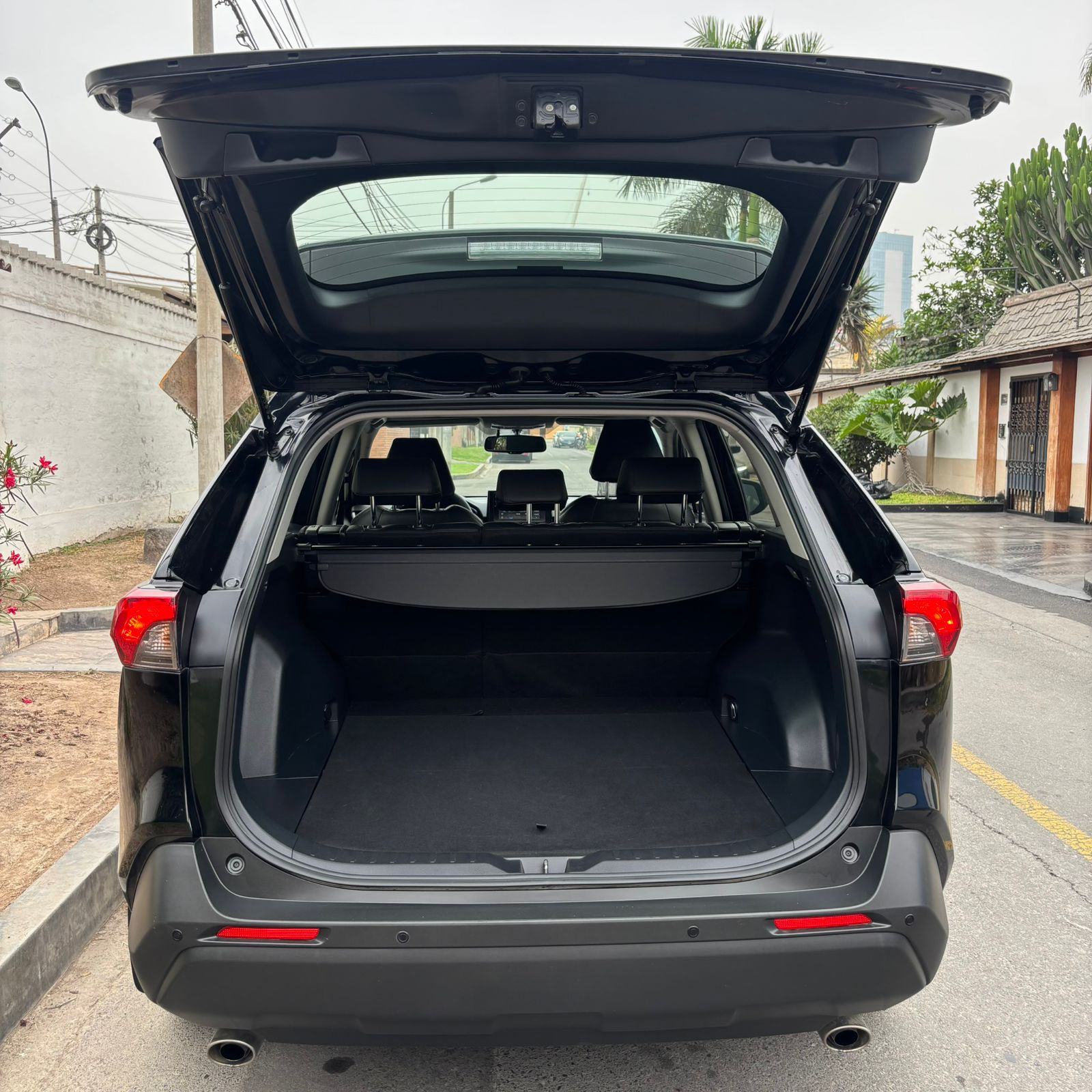 Toyota  RAV4 - Miniatura 7