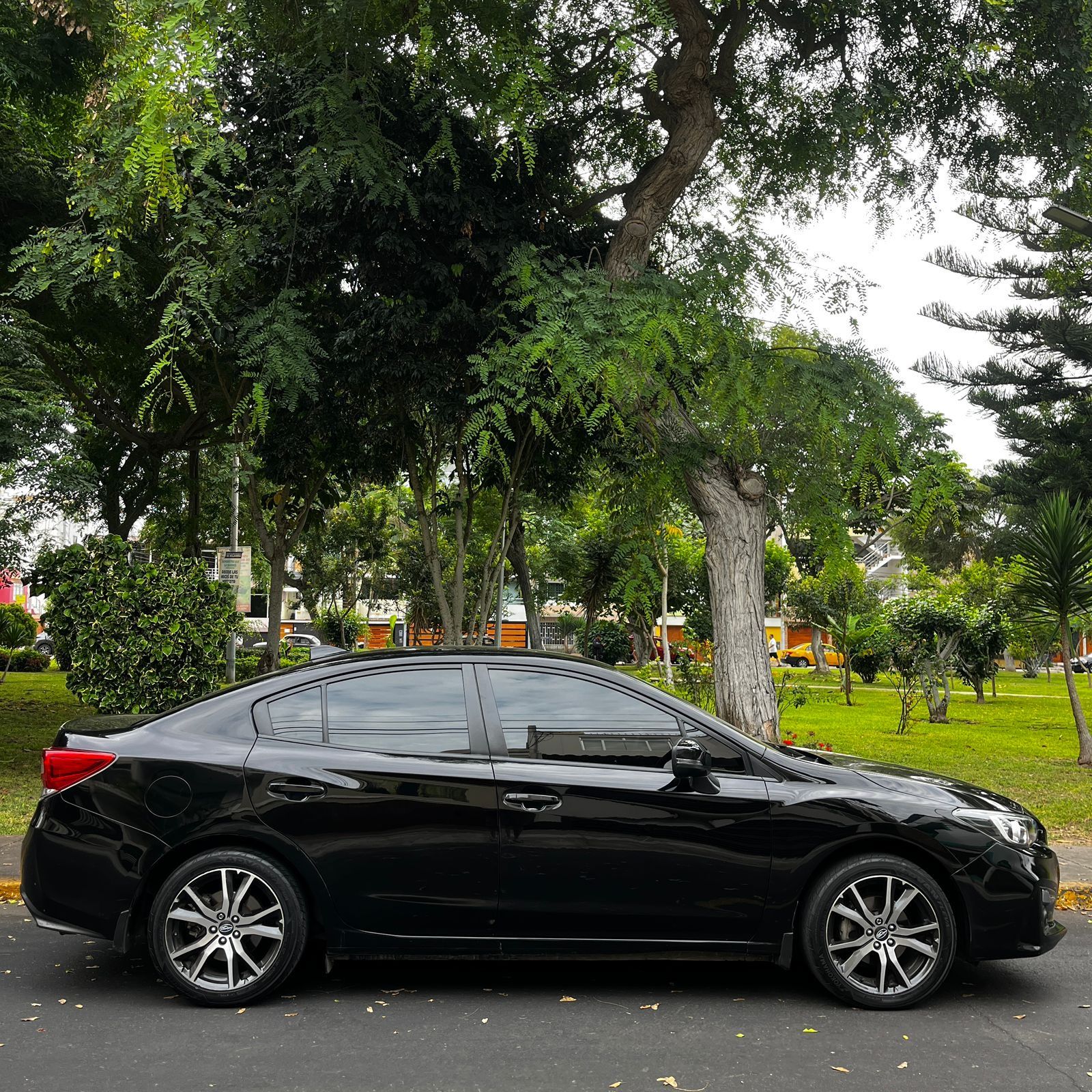 Subaru Impreza - Miniatura 3