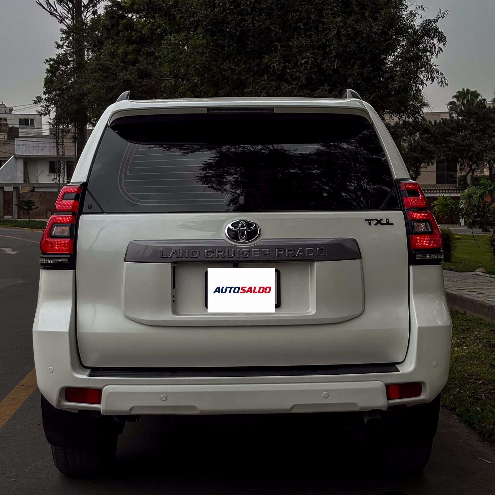 Toyota Land Cruiser Prado  - Miniatura 6