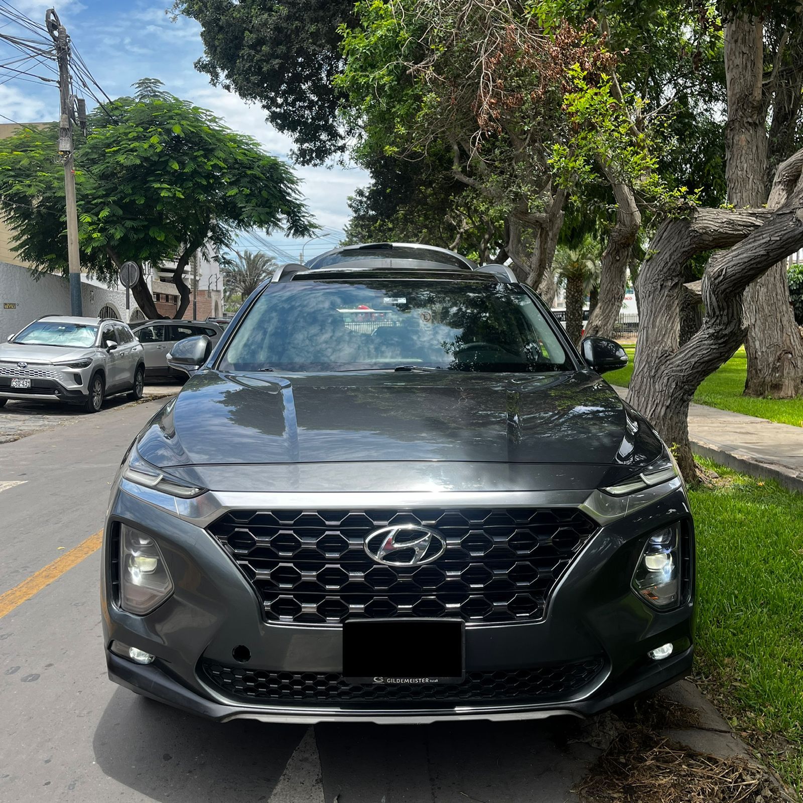 Hyundia  Santa Fe  - Miniatura 2