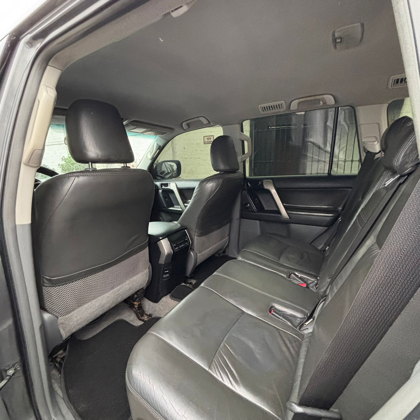 Toyota  Land Cruiser Prado - Miniatura 10