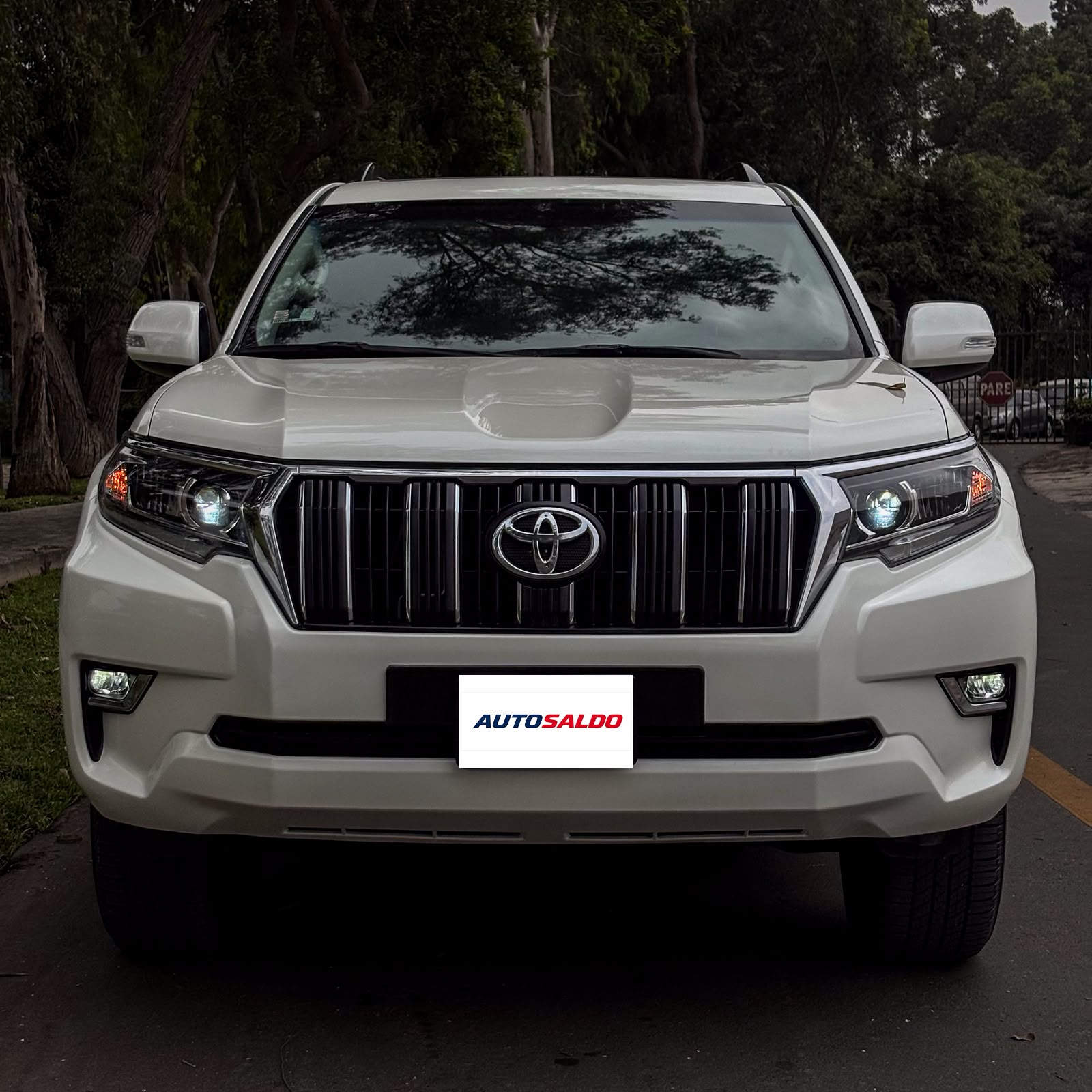 Toyota Land Cruiser Prado  - Miniatura 2