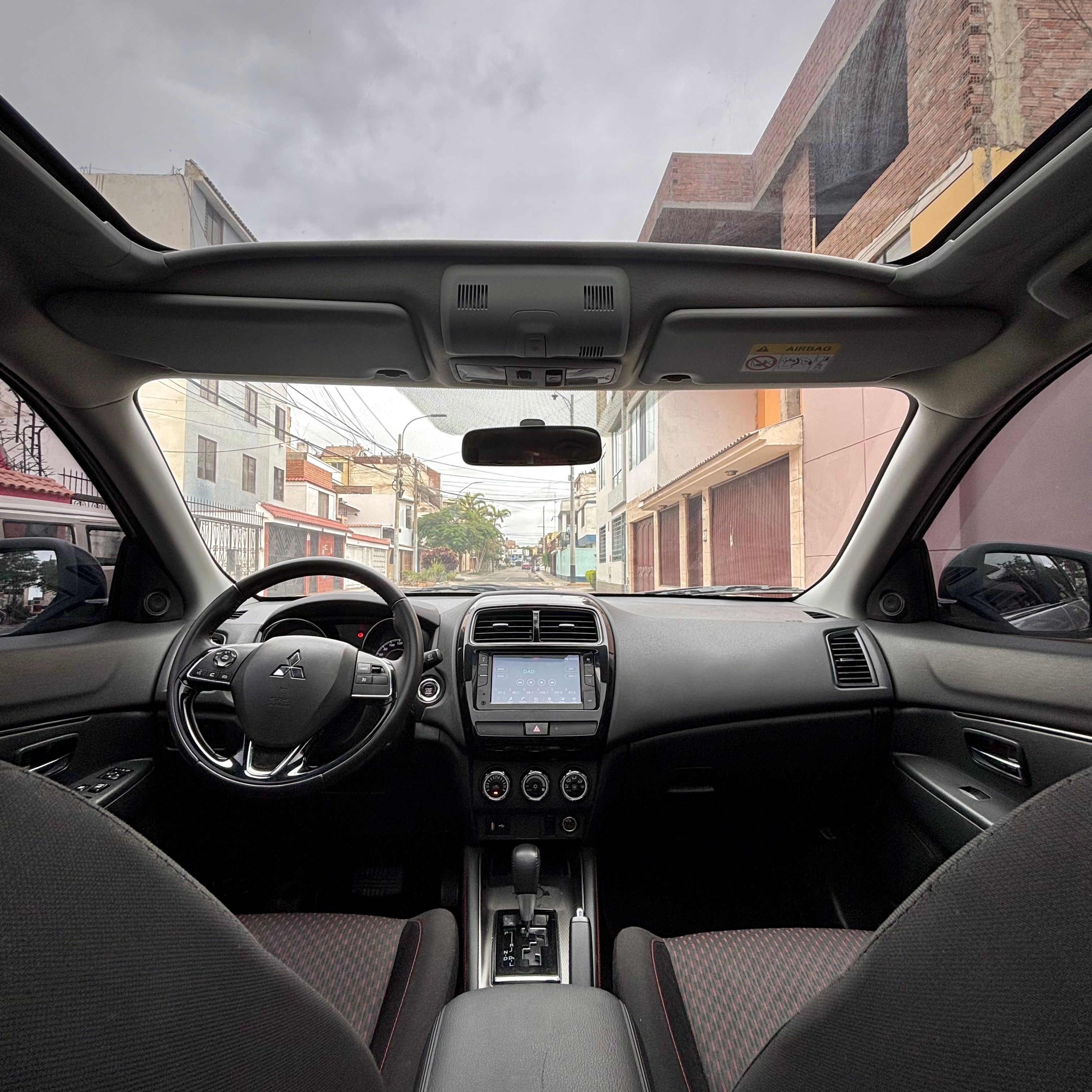 Mitsubishi ASX - Miniatura 8