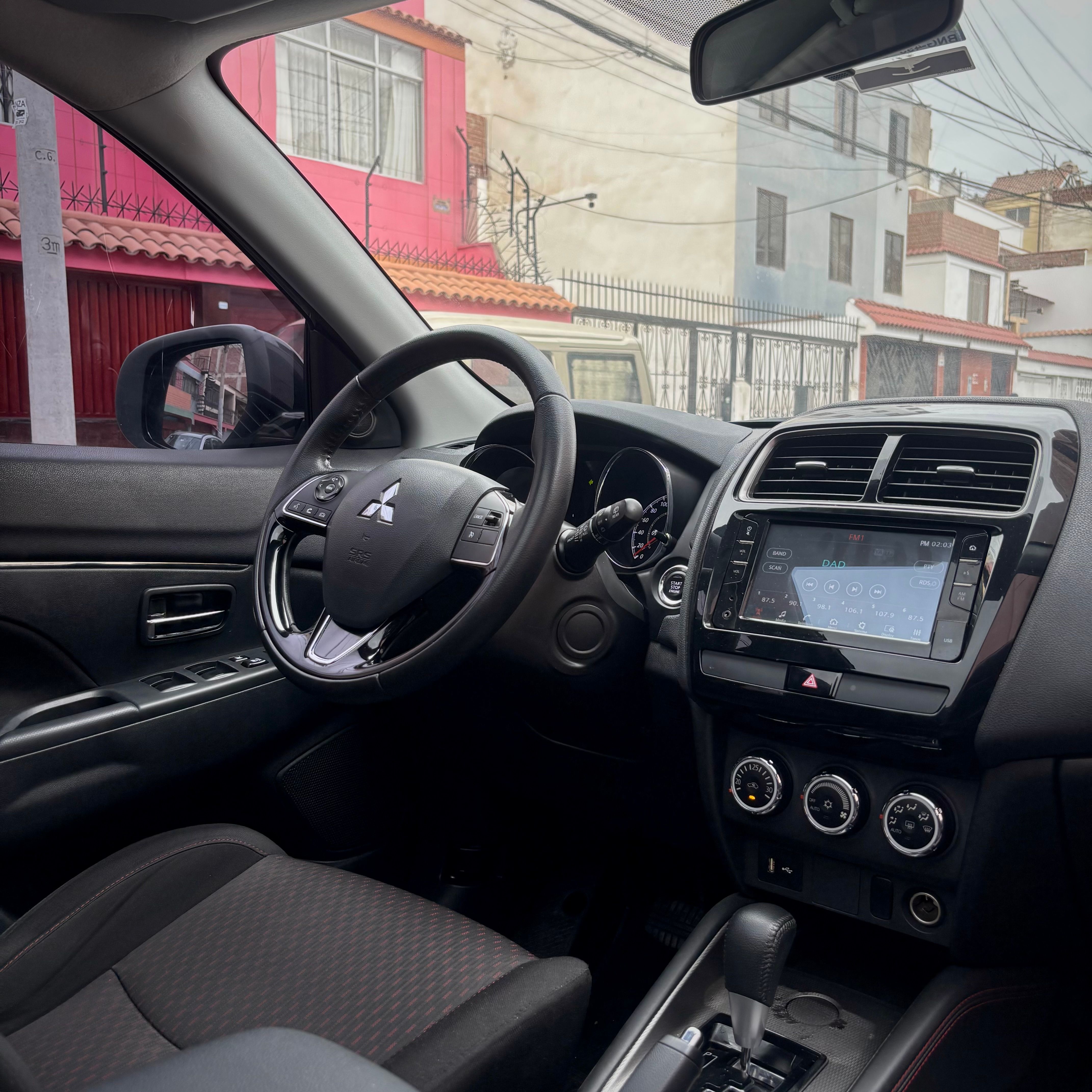 Mitsubishi ASX - Miniatura 9