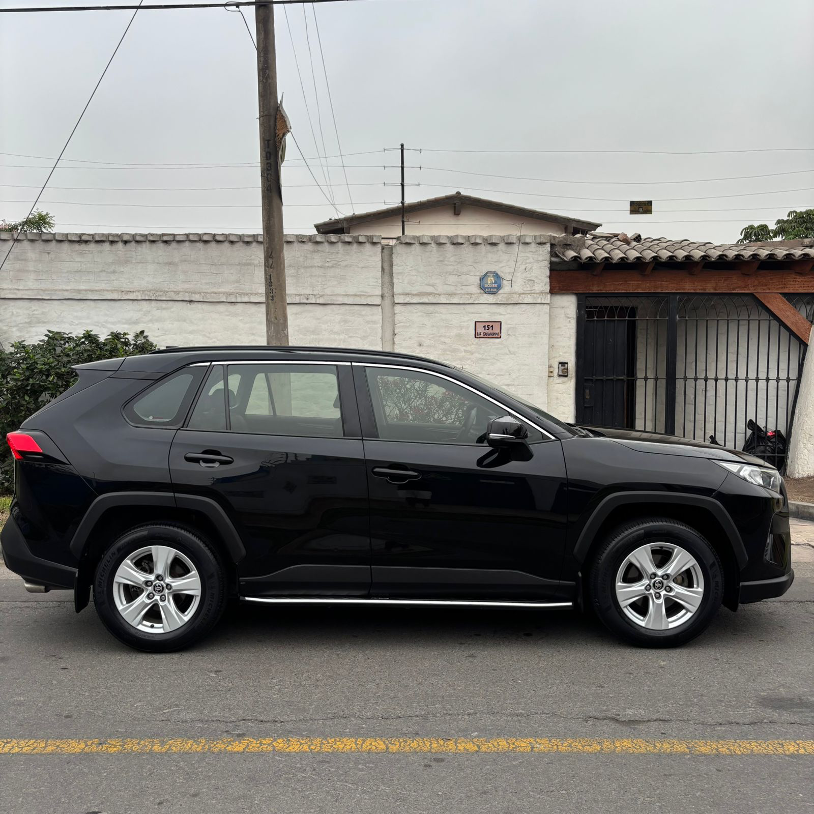 Toyota  RAV4 - Miniatura 4