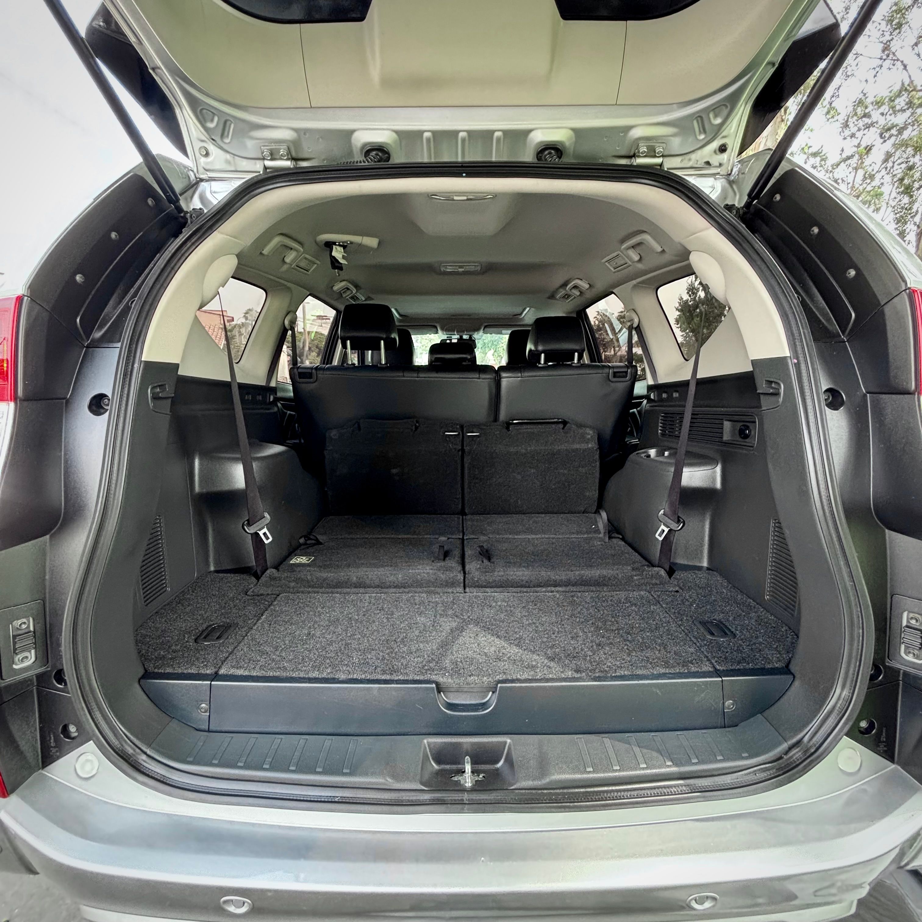 Mitsubishi Montero Sport - Miniatura 10