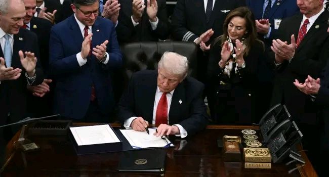Trump Signs Bill To End Record-Breaking US Shutdown
