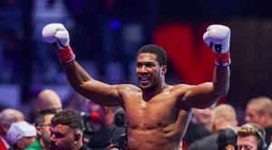 Sports: Anthony Joshua Overcomes Two Knockdowns To Stop Prenga