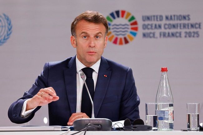 France, US Tell Iran Opportunity To Avoid Nuclear Sanctions Still Open