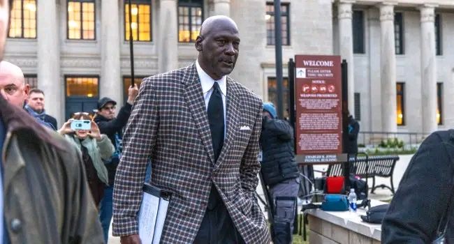 NBA Legend Jordan, NASCAR Settle Anti-Trust Lawsuit